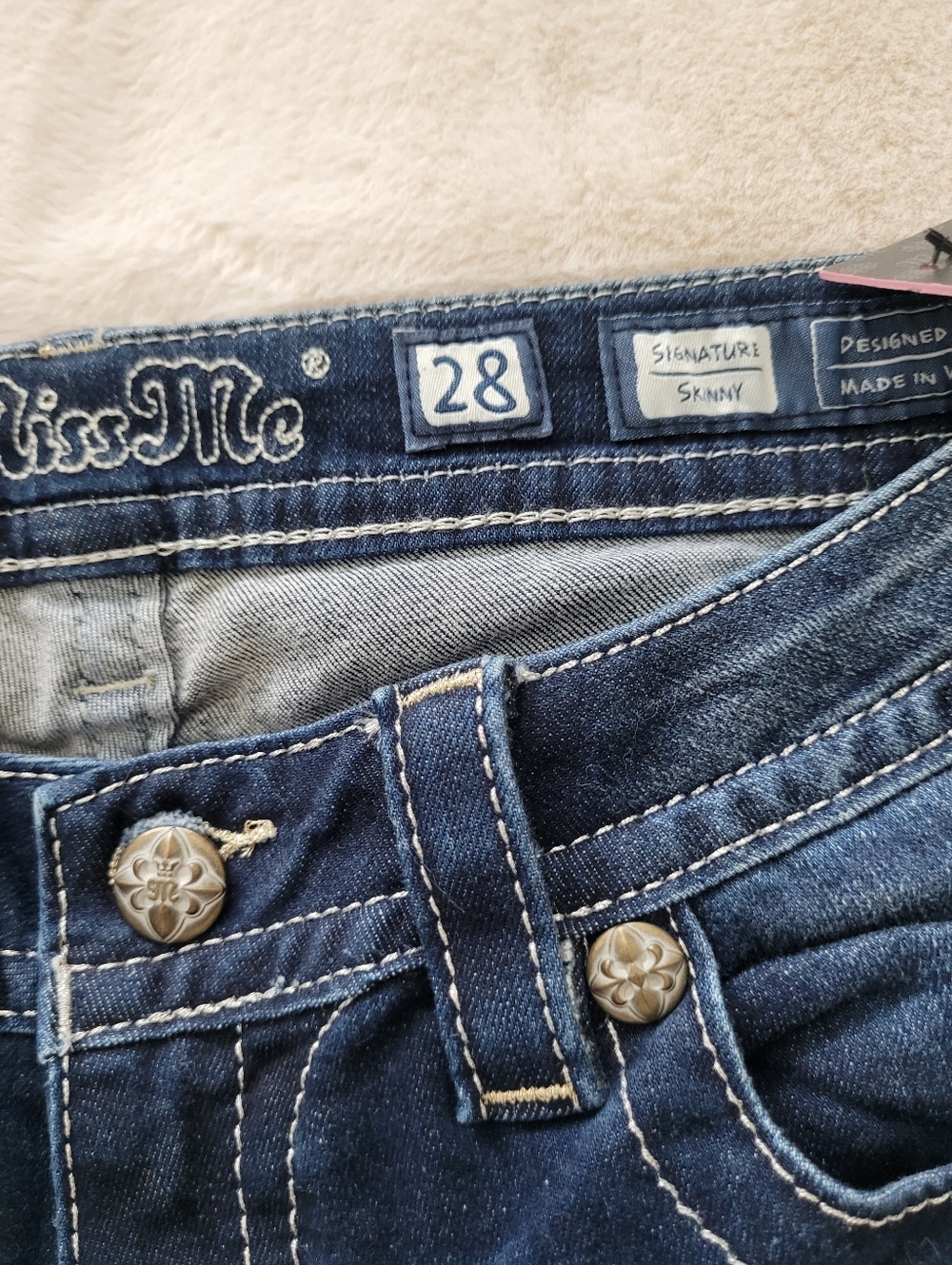 Miss Me Jeans - Picture 6 of 6